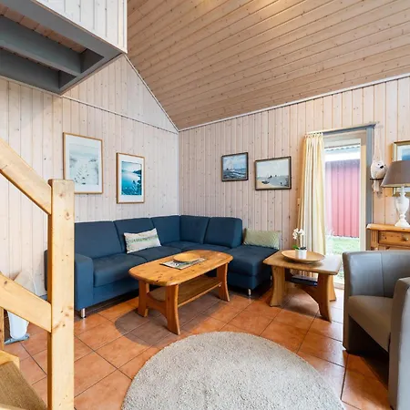 Mit Terrasse Und Balkon *