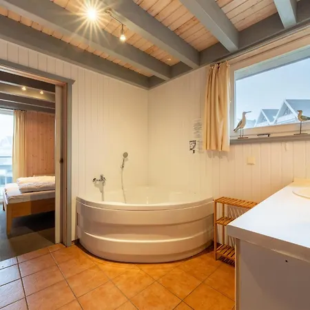 Mit Terrasse Und Balkon Casa vacanze *